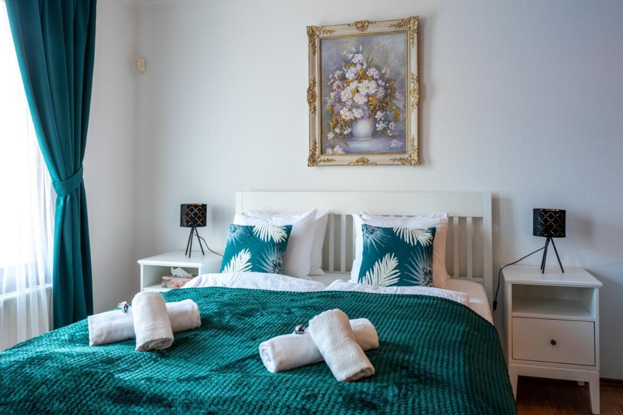 Romantic Studio Secret Garden Budapest Ngoại thất bức ảnh