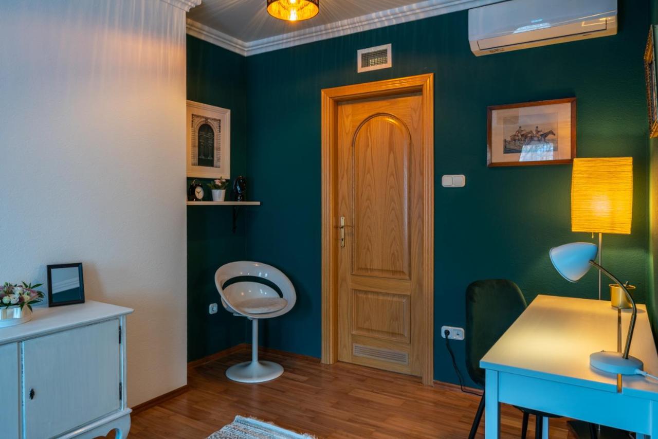 Romantic Studio Secret Garden Budapest Ngoại thất bức ảnh
