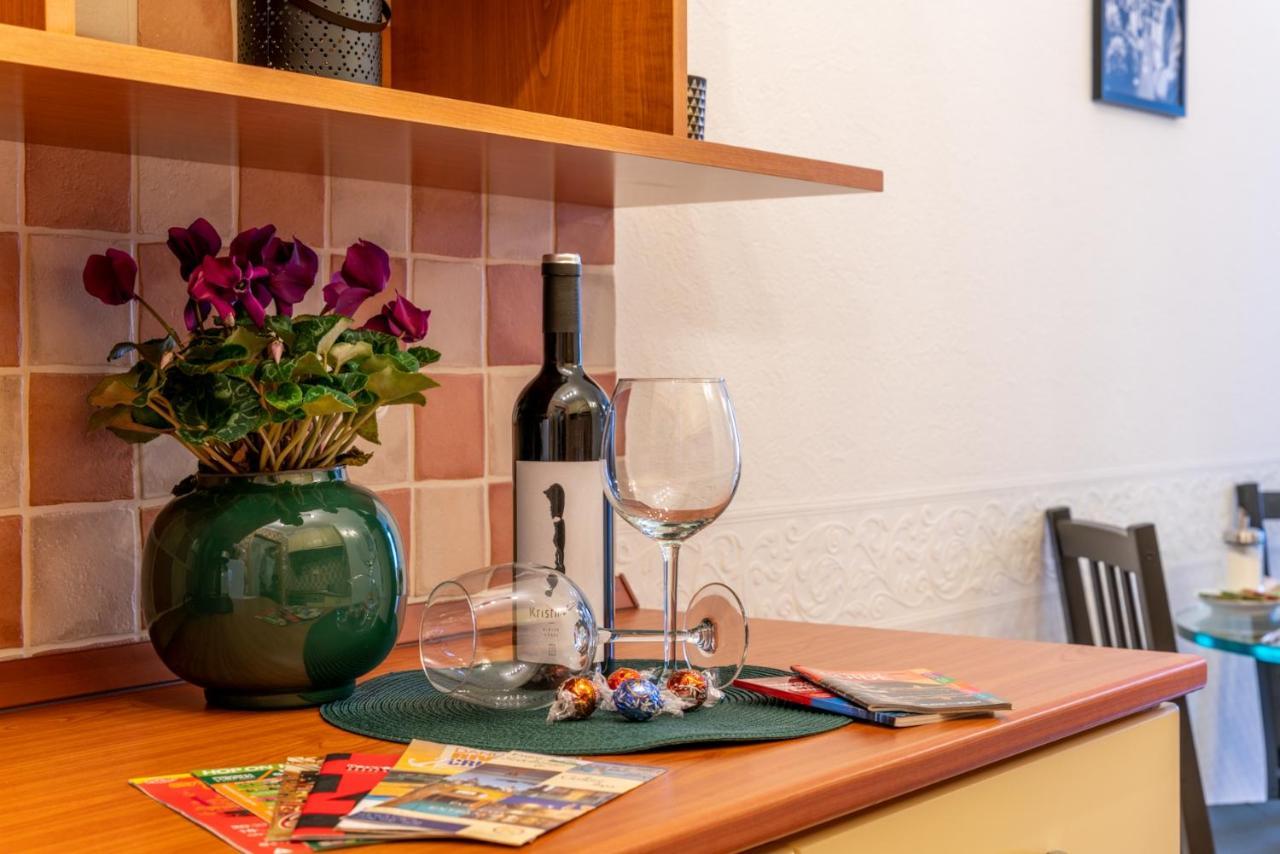 Romantic Studio Secret Garden Budapest Ngoại thất bức ảnh