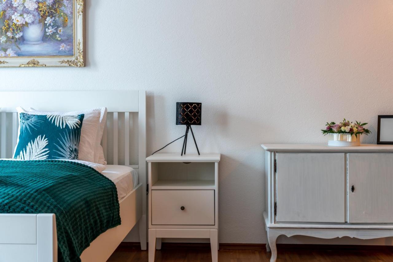 Romantic Studio Secret Garden Budapest Ngoại thất bức ảnh