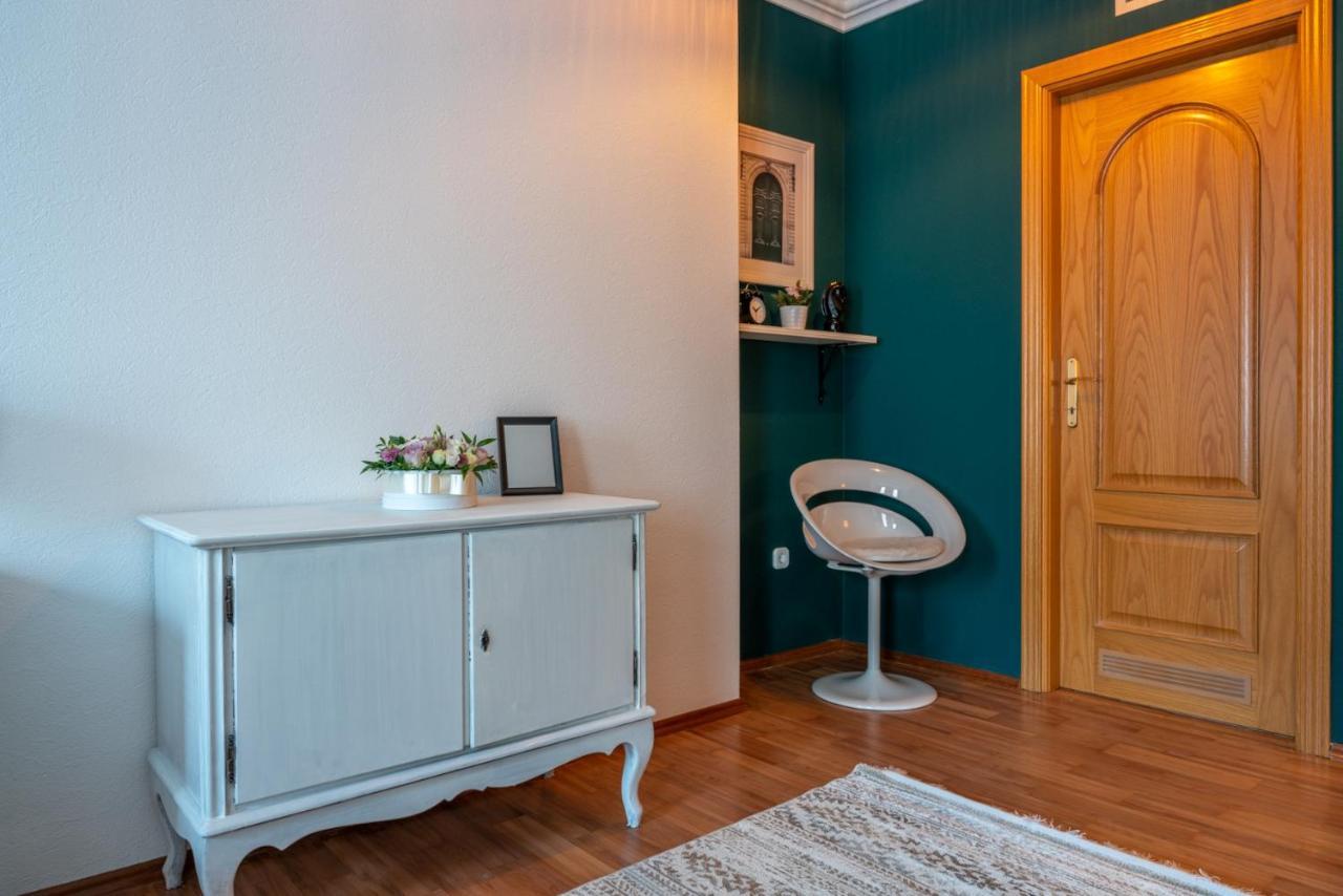 Romantic Studio Secret Garden Budapest Ngoại thất bức ảnh